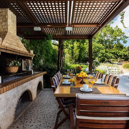 Alonia Villa, Refined Living With 50M2 Private Pool, By Thinkvilla Melidhonion  Ngoại thất bức ảnh